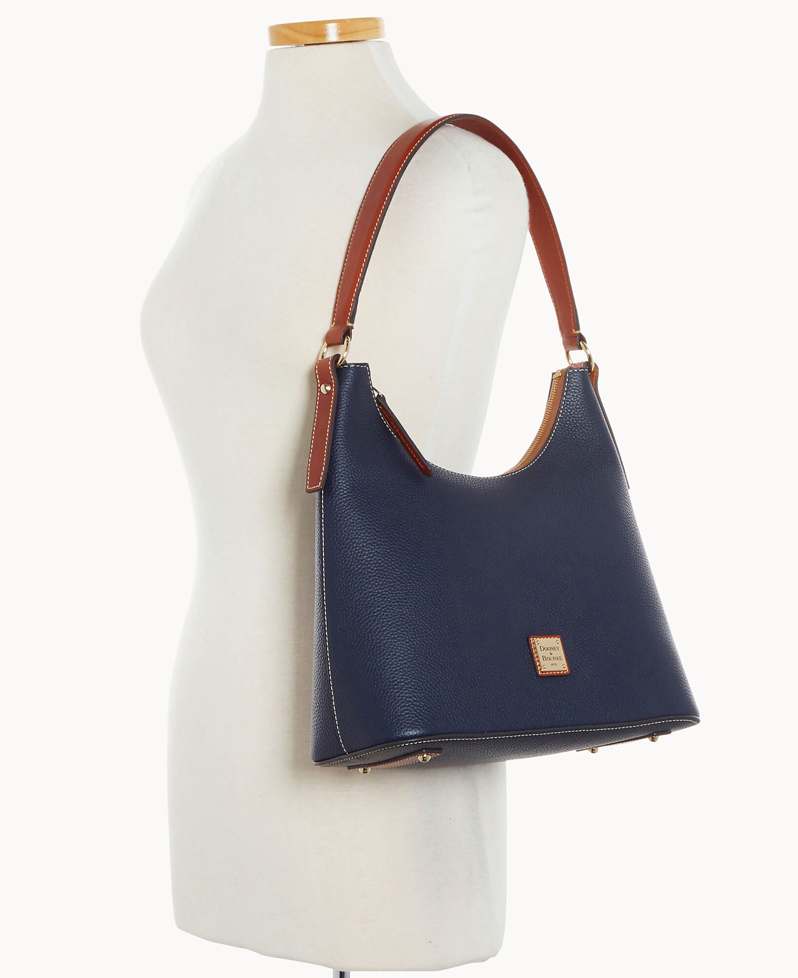 Pebble Grain Hobo - Image 5