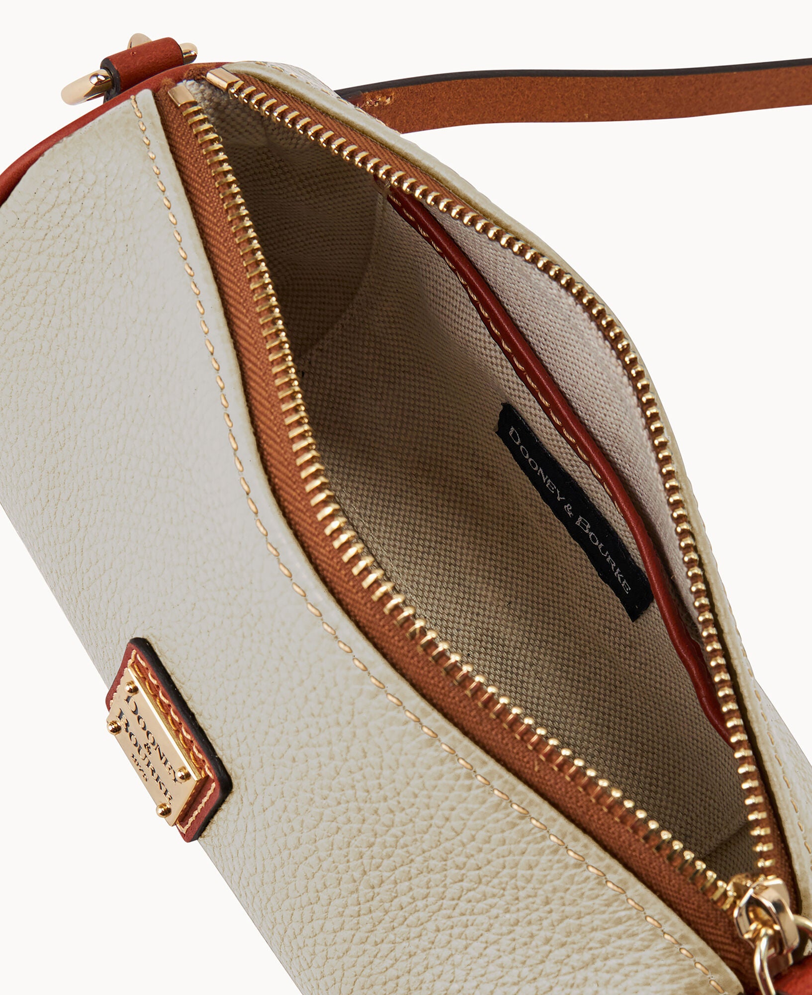 Pebble Grain Barrel Crossbody 20 - Image 7