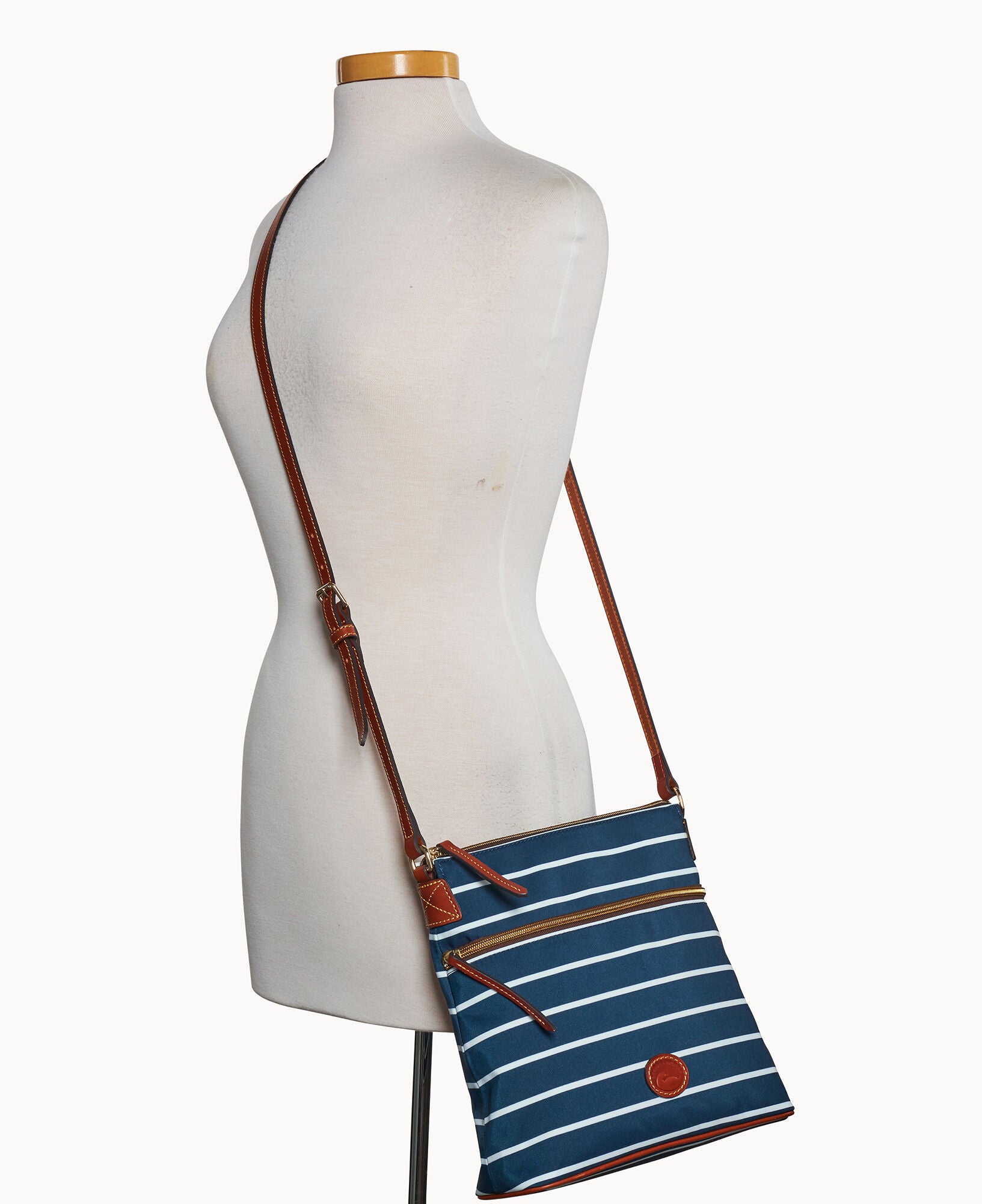 Eastham Crossbody - Image 8