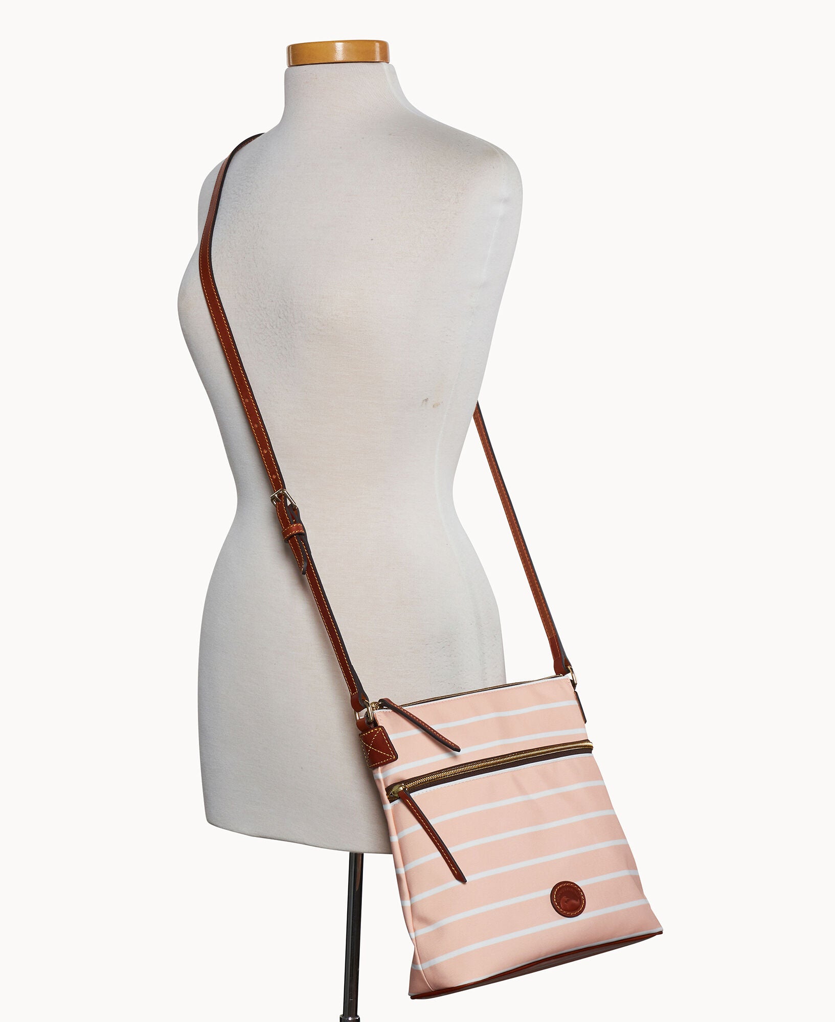 Eastham Crossbody - Image 24